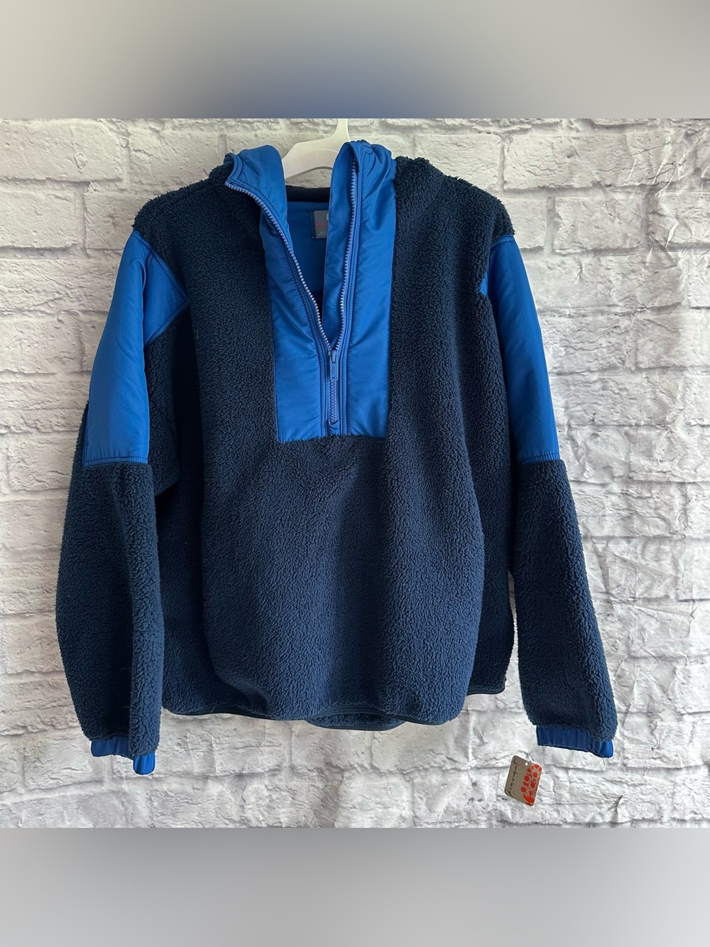 NEW WITH TAGS FREE PEOPLE FP MOVEMENT LEAD THE PACK FLEECE PULLOVER NAVY BLUE M